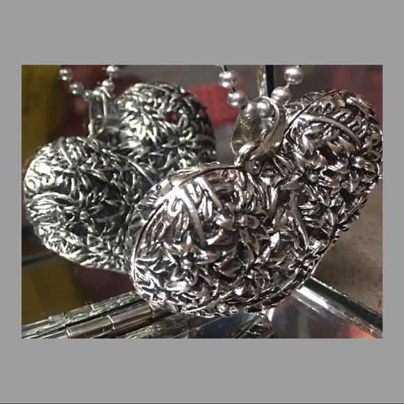 Silver Heart Pendant With 60cm Chain - Picture 6 of 6